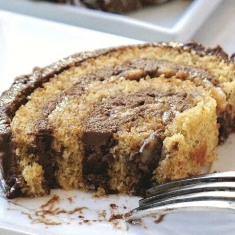 Paleo swiss roll gluten free dairy free grain free