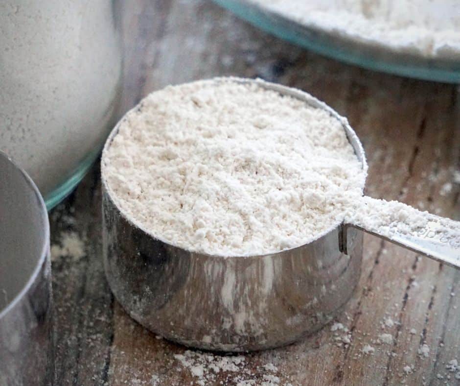 Pastry Flour Substitute: All Purpose Flour & Cake Flour