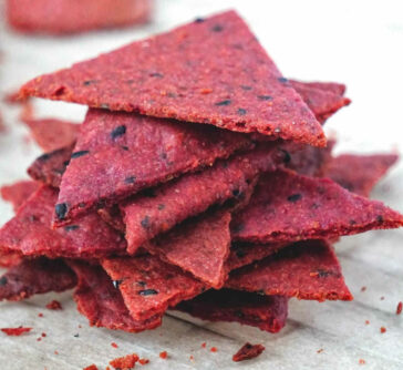 beetroot or beet crackers with seeds veggie crackers