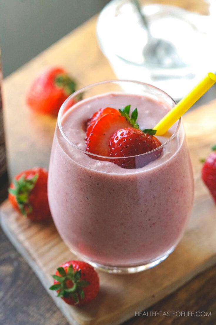 Strawberry Banana Milkshake + Video, DF Version | Healthy Taste Of Life