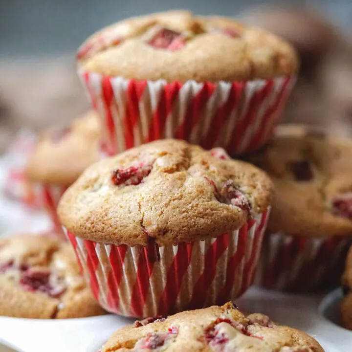 Healthy dairy gluten free strawberry muffins RECIPE.