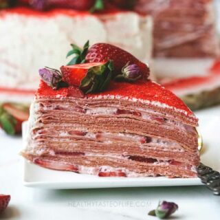 strawberry crepe cake featured image