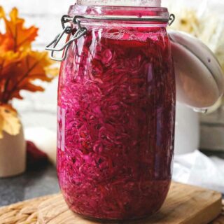 red cabbage sauerkraut recipe