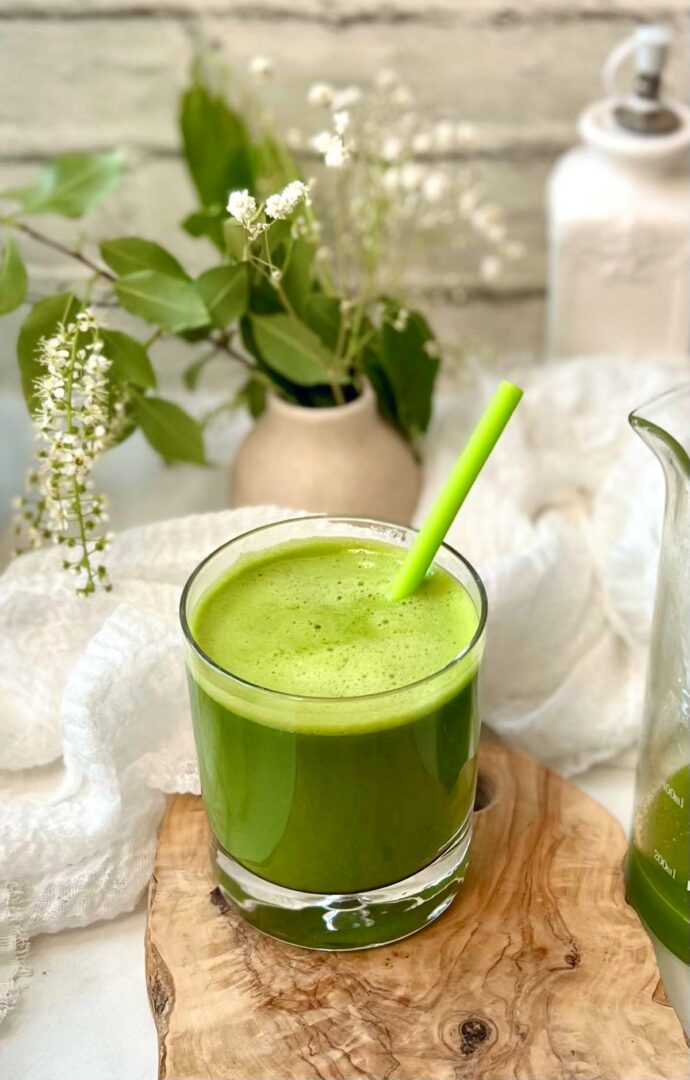 Celery and Pineapple Juice Recipe: A Nutrient-Packed Blend | Healthy ...