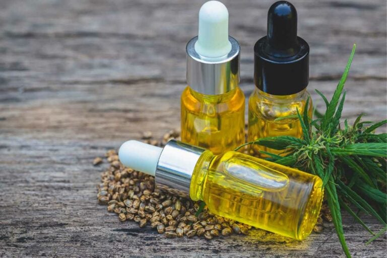 The Difference Between Hemp Oil and CBD Oil Explained