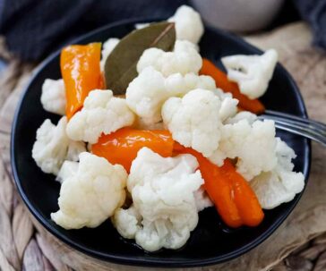 fermented cauliflower recipe featured image