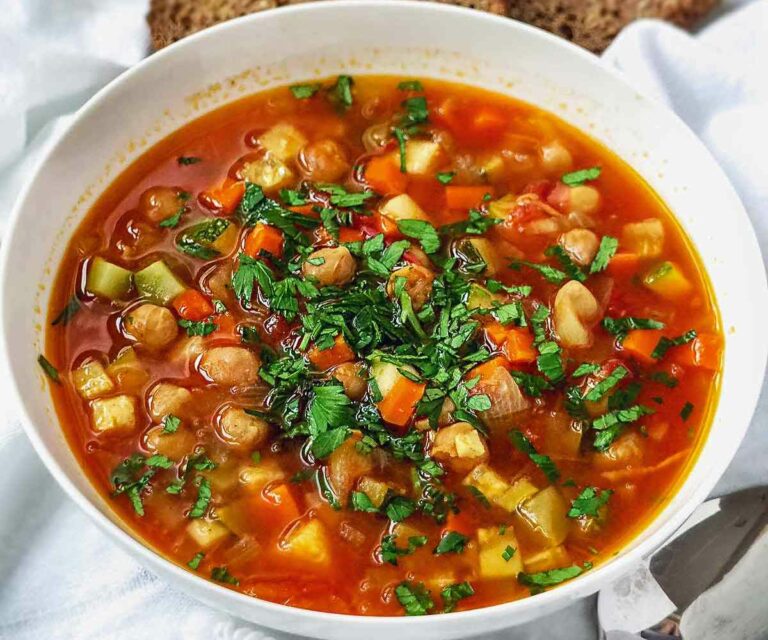 Mediterranean chickpea soup featured image